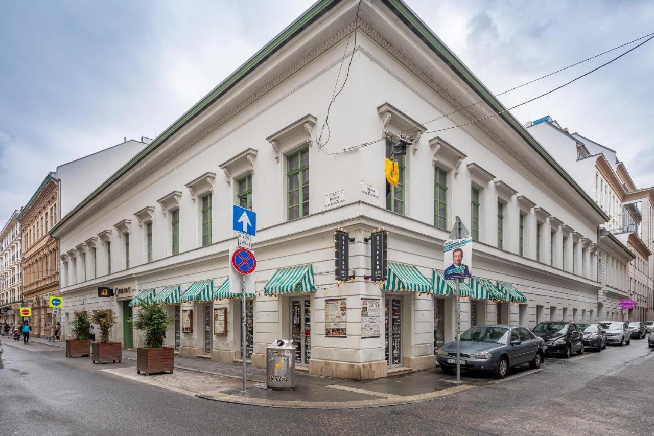 Convenient Super Central Stay Budapest Exterior photo